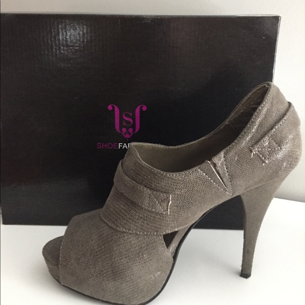 Just fab peep toe bootie